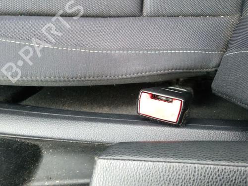 Used Seat buckle BMW 1 (E87) 118 d (143 hp) 27070657
