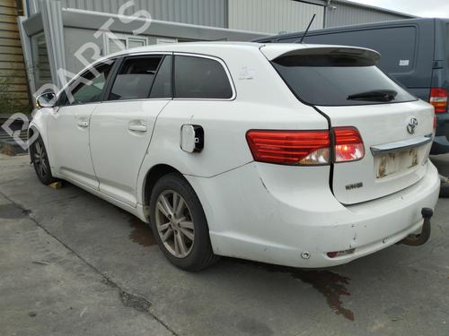 Brugte TOYOTA AVENSIS Estate (_T27_) 2.0 D-4D (ADT270_, ADT270R) 4946541
