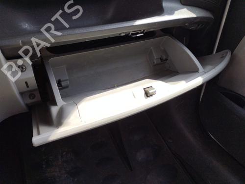 Used Glove box Glove box FIAT DOBLO Box Body/MPV (223_) 1.3 D Multijet (75 hp) 27063268 27063268