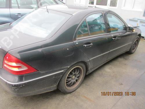 Used Fuel flap MERCEDES-BENZ C-CLASS (W203) C 220 CDI (203.006) (136 hp) 27802238