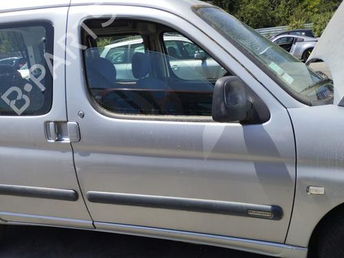 Dør højre fortil Dør højre fortil CITROËN BERLINGO / BERLINGO FIRST MPV (MF_, GJK_, GFK_) [1996-2026] 36249386 36249386