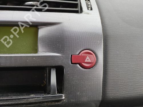 warning-switch-citroen-c4-coupe-la_-2004-2005-2006-2007-2008-2009-2010-2011-2012-2013-32234079 main image