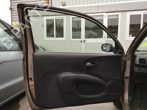Used Front left lock NISSAN MICRA III (K12) 1.2 16V (65 hp) 27043201