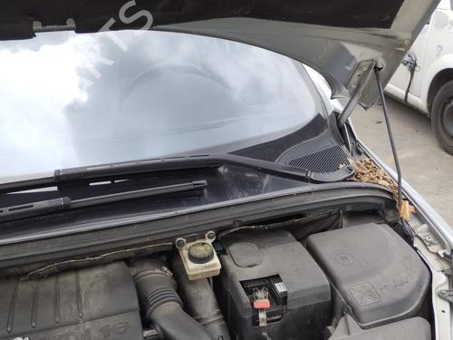 Used Front windshield wiper arm PEUGEOT 307 (3A/C) 1.6 HDi 110 (109 hp) 27078442