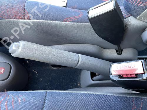 Used Hand brake RENAULT CLIO II (BB_, CB_) 1.2 (BB0A, BB0F, BB10, BB1K, BB28, BB2D, BB2H, CB0A,... (58 hp) 27062248