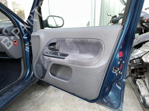 Rudehejsemekanisme Højre foran RENAULT CLIO II (BB_, CB_) 1.4 16V (B/CB0P, BB13) (98 hp) 27086694