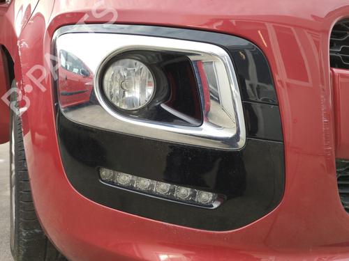 Używane Światło przeciwmgłowe przednie prawe CITROËN C3 Picasso (SH_) 1.2 THP 110 (SHHNZ6) (110 hp) 30774069