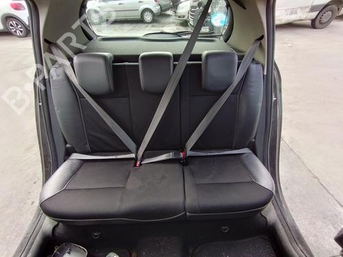 Used Rear seat RENAULT CLIO III (BR0/1, CR0/1) 1.5 dCi (BR17, CR17) (86 hp) 32668624