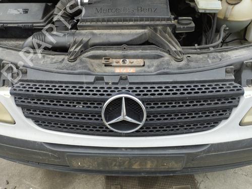 Used Grille MERCEDES-BENZ VITO / MIXTO Van (W639) 109 CDI (639.601, 639.603, 639.605) (88 hp) 28128366