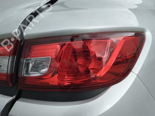Used Right taillight RENAULT CLIO IV (BH_) 0.9 TCe 90 (BHNF, BHMA, BHMH, BHJK, BHJR) (90 hp) 27802081