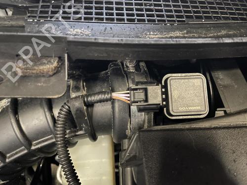 Used Mass air flow sensor RENAULT MEGANE III Hatchback (BZ0/1_, B3_) 1.5 dCi (BZ09, BZ0D, BZ1W, BZ29, BZ14) (110 hp) 27062797