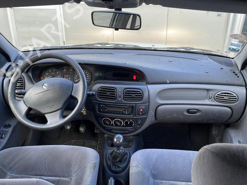 Front left interior door handle RENAULT MEGANE I (BA0/1_) 1.4 16V (BA0D, BA1H, BA0W, BA10) | BP32233981I13 