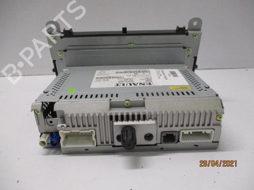 Used Radio RENAULT CLIO IV (BH_) 1.5 dCi 90 (90 hp) 27061023