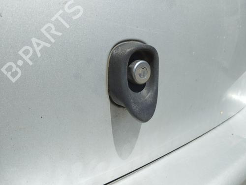 Used Tailgate handle TOYOTA YARIS (_P9_) 1.3 VVT-i (SCP90_, SCP90R) (87 hp) 27366956