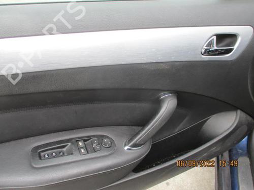 Used Front left interior door handle PEUGEOT 407 Coupe (6C_) 2.7 HDi (204 hp) 27075988