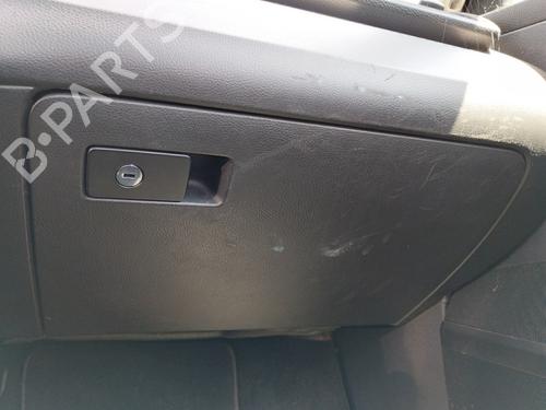 Used Glove box Glove box VW PASSAT B6 Variant (3C5) 1.9 TDI (105 hp) 34368159 34368159