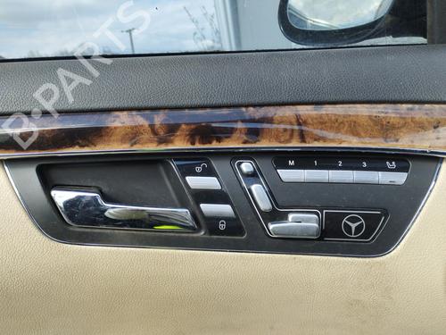 Used Front left interior door handle MERCEDES-BENZ S-CLASS (W221, V221) S 320 CDI (221.022, 221.122) (235 hp) 27041517