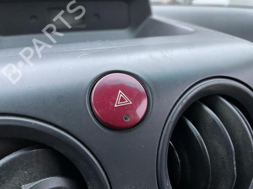Used Warning switch CITROËN BERLINGO / BERLINGO FIRST Box Body/MPV (M_) 1.9 D 70 (MBWJZ, MCWJZ) (69 hp) 27077646
