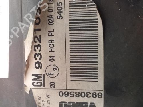 Used Right headlight OPEL MERIVA A MPV (X03) 1.6 16V (E75) (100 hp) 27061108