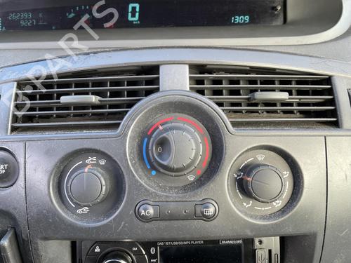 Used Climate control RENAULT SCÉNIC II (JM0/1_) 1.6 (JM0C, JM0J, JM1B) (113 hp) 27062983