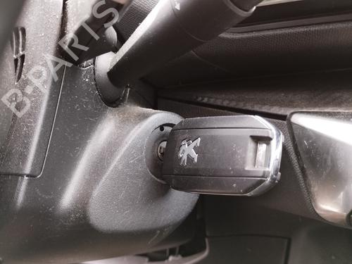 Used Ignition barrel PEUGEOT 5008 II (MC_, MJ_, MR_, M4_) 1.5 BlueHDi 130 (MCYHZJ, MCYHZR, MCYHZX) (131 hp) 27072788