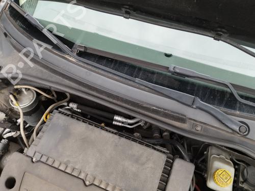 Vindspejlsviskerarm FIAT GRANDE PUNTO (199_) 1.3 D Multijet (75 hp) 32854617
