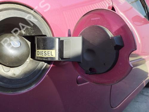 fuel-flap-renault-twingo-ii-cn0_-2007-39697479 main image