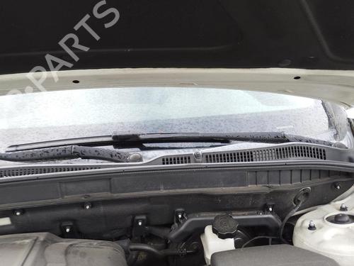 Used Front windshield wiper arm HYUNDAI ix55 3.0 V6 CRDi 4WD (239 hp) 27088497