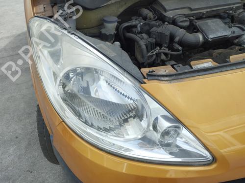 Used Right headlight PEUGEOT 1007 (KM_) 1.4 HDi (68 hp) 28277296