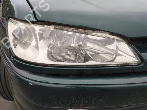 Used Right headlight PEUGEOT 306 Hatchback (7A, 7C, N3, N5) 2.0 HDI 90 (90 hp) 27049431