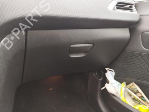Used Glove box PEUGEOT 2008 I (CU_) 1.2 THP 110 / PureTech 110 (110 hp) 27072229