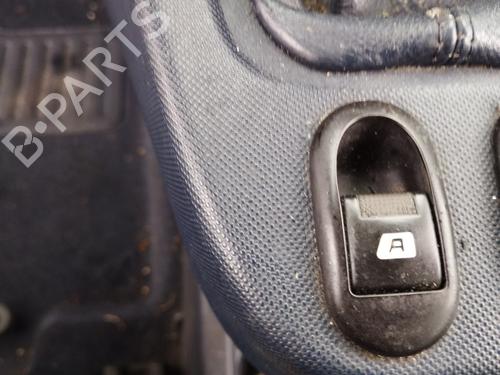 Used Left front window switch Left front window switch PEUGEOT 1007 (KM_) 1.4 HDi (68 hp) 39935576 39935576