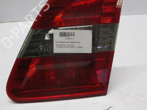 Used Right tailgate light MERCEDES-BENZ B-CLASS Sports Tourer (W245) B 200 CDI (245.208) (140 hp) 27055904