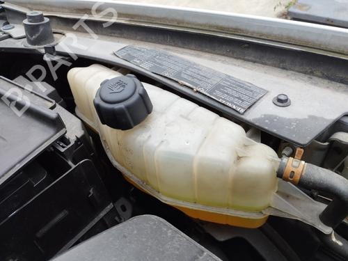 expansion-tank-renault-clio-iii-br01-cr01-2005-2006-2007-2008-2009-2010-2011-2012-2013-2014-30774067 main image