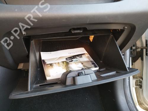 Used Glove box Glove box 37474672 37474672
