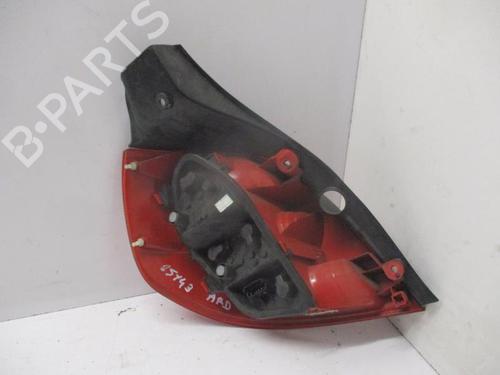 Used Right taillight RENAULT CLIO III (BR0/1, CR0/1) 1.5 dCi (BR17, CR17) (86 hp) 27048042