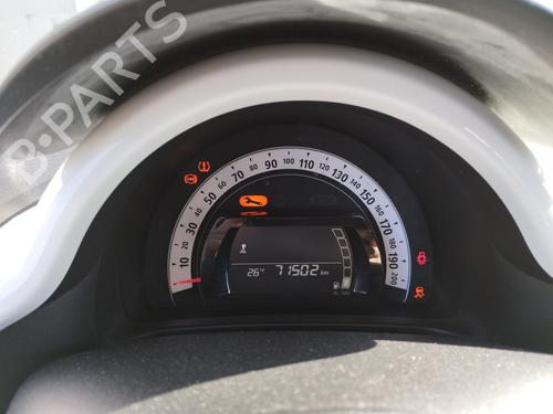 Kombinert Instrument RENAULT TWINGO III (BCM_, BCA_) 0.9 TCe 90 (BCM9, BCM2) (90 hp) 27046318