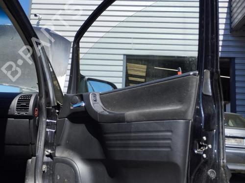 Rudehejsemekanisme Højre foran Rudehejsemekanisme Højre foran OPEL ZAFIRA A MPV (T98) 2.2 DTI 16V (F75) (125 hp) 33858200 33858200