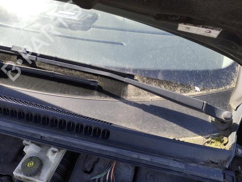 Vindspejlsviskerarm Vindspejlsviskerarm PEUGEOT 3008 I MPV (0U_) 1.6 HDi (112 hp) 33874153 33874153