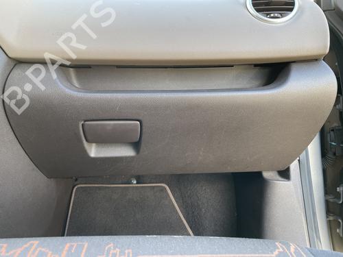 Used Glove box OPEL MERIVA B MPV (S10) 1.7 CDTI (75) (110 hp) 29958315