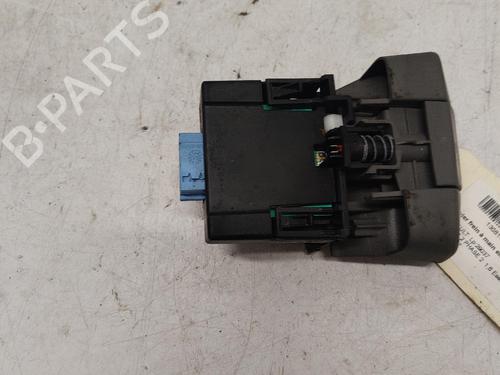 Used Switch Switch RENAULT SCÉNIC II (JM0/1_) 1.6 16V (JM1R) (112 hp) 38469854 38469854