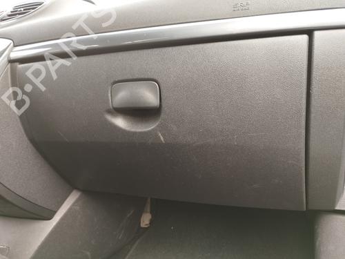 Porta-luvas RENAULT CLIO III (BR0/1, CR0/1) 1.5 dCi (BR17, CR17) (86 hp) 32668625