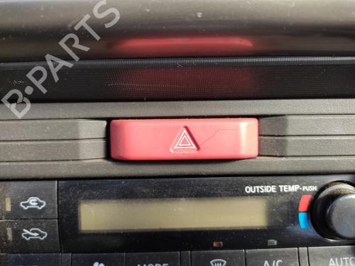 Used Warning switch NISSAN X-TRAIL I (T30) 2.2 Di 4x4 (114 hp) 27073406