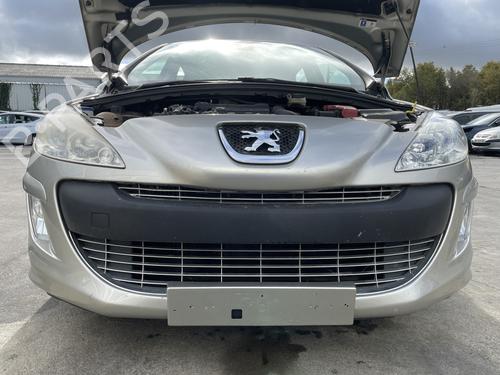 Used Front bumper PEUGEOT 308 I (4A_, 4C_) 1.6 HDi (109 hp) 29958202