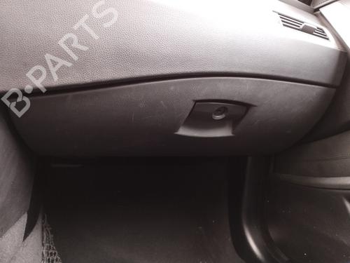 Used Glove box BMW 5 Touring (E61) 525 i (192 hp) 29550868