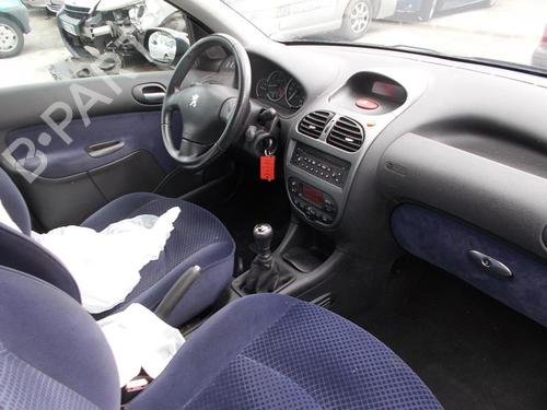 Left mirror PEUGEOT 206 Hatchback (2A/C) 2.0 HDI 90 | BP27061489C26 
