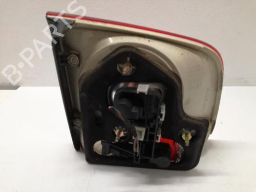 Used Right tailgate light Right tailgate light VW TOUAREG (7LA, 7L6, 7L7) 2.5 R5 TDI (174 hp) 27061436 27061436