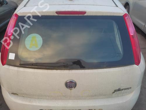 Bakluke CC/Kombi-Kupé FIAT GRANDE PUNTO (199_) 1.2 (65 hp) 27052040