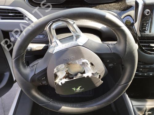Used Steering wheel PEUGEOT 208 I (CA_, CC_) 1.4 HDi (68 hp) 27042137