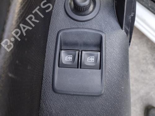 Used Left front window switch RENAULT KANGOO Express (FW0/1_) 1.5 dCi 90 (FW0G, FW05, FW08, FW11) (90 hp) 31271368